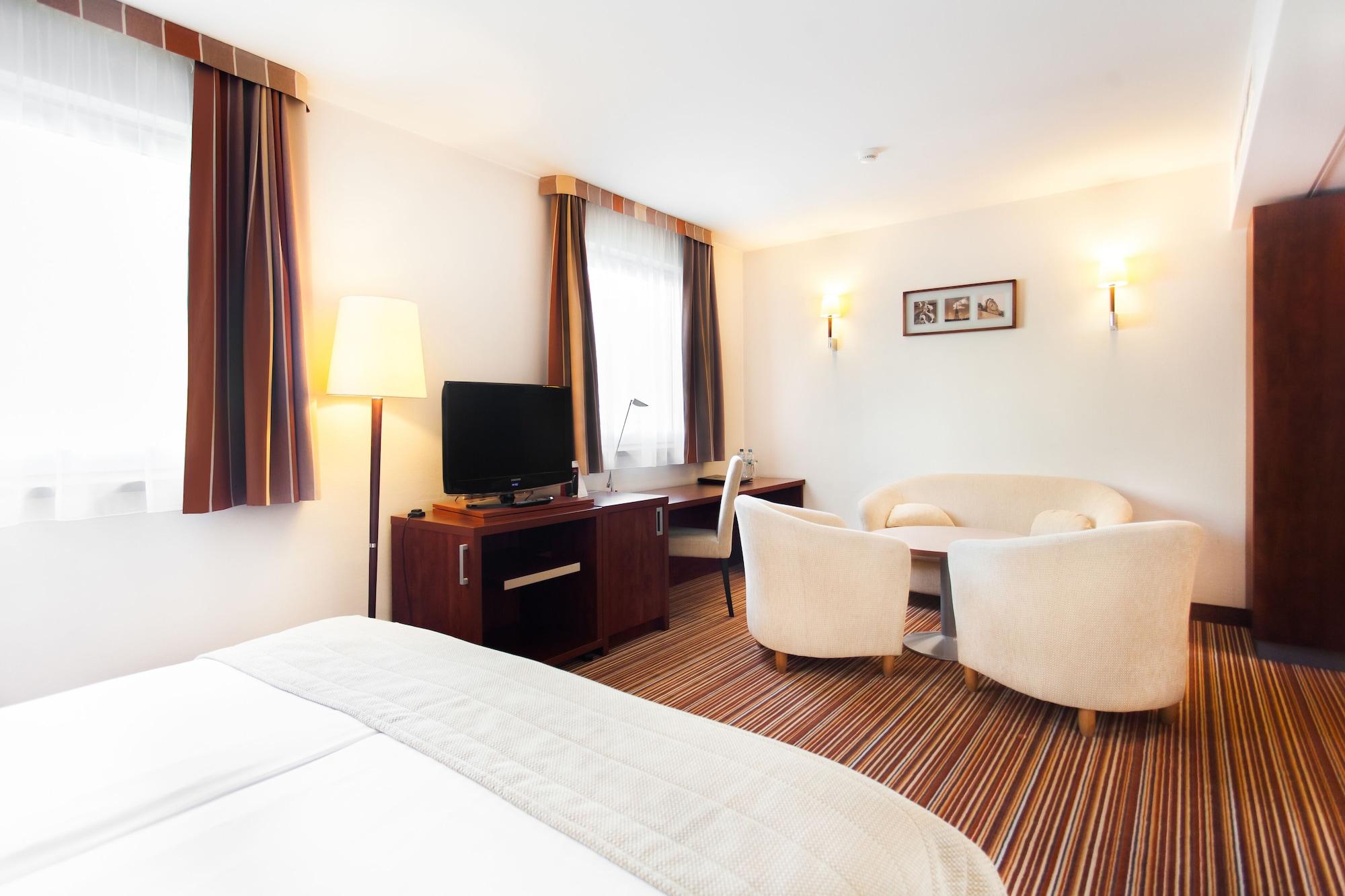 Qubus Hotel Hlivice Exteriér fotografie