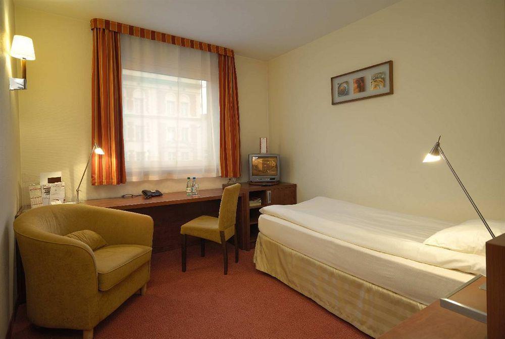 Qubus Hotel Hlivice Pokoj fotografie