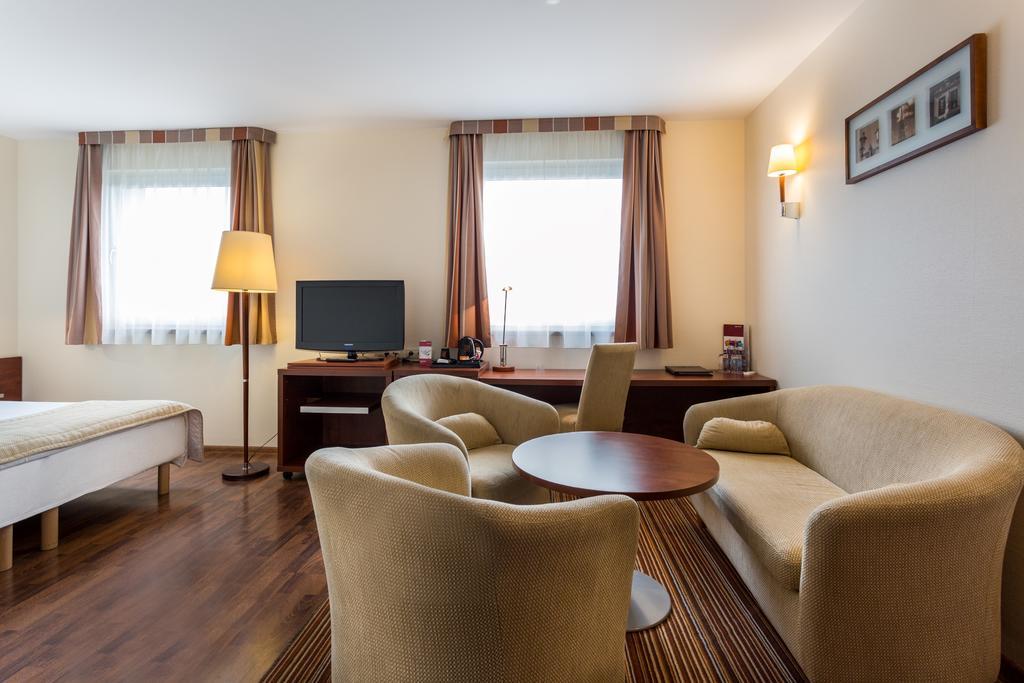 Qubus Hotel Hlivice Exteriér fotografie