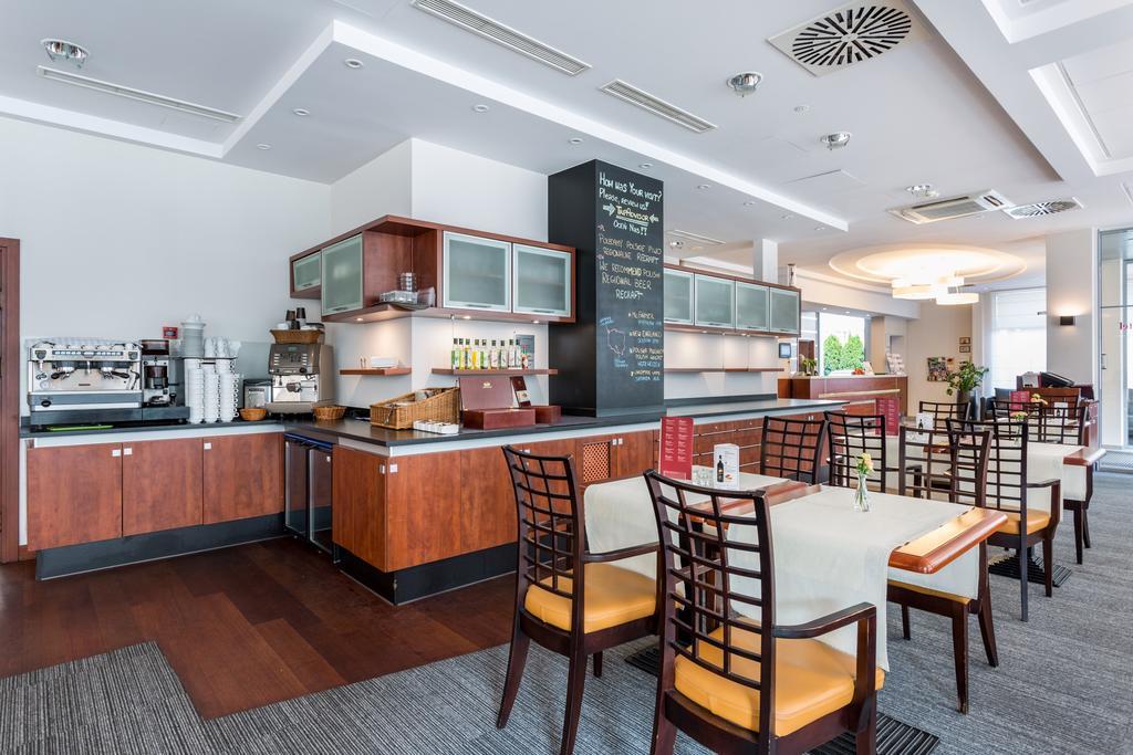 Qubus Hotel Hlivice Exteriér fotografie